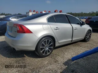 2017 Volvo S60 Inscription с VIN LYV402TKXHB141621, выставлен на аукционе Copart как лот 66577954 с пробегом 89 438 миль миль и Списание • Salvage title. История ставок и продаж доступна на DreamBid. Изображение 3.