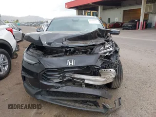 2024 Honda HR-V Sport z VIN 3CZRZ1H55RM707358, wystawiony jako IAAI lot #42190730 z przebiegiem 39 368 mil mil oraz . Historia ofert i sprzedaży dostępna na DreamBid. Obrazek 12.