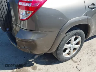 2010 Toyota RAV4 Ltd with VIN JTMDK4DV0AD014466, listed as a IAAI auction lot 41834499 with 121,114 mi miles. Bid and sale history available at carsss.com. Image 6.