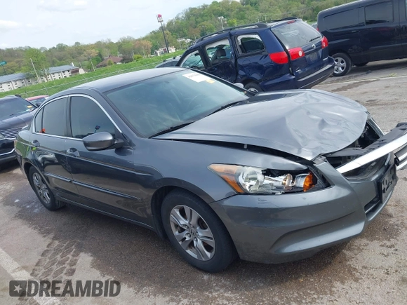 2012 Honda Accord SE z VIN 1HGCP2F66CA195604, wystawiony jako IAAI lot #42073000 z przebiegiem 206 501 mil mil oraz . Historia ofert i sprzedaży dostępna na DreamBid. Obrazek 13.