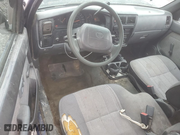 1995 Toyota Tacoma with VIN 4TAUN53B7SZ040079, listed as a Copart auction lot 44566995 with 451,368 mi miles and Salvage title. Bid and sale history available at DreamBid. Image 8.