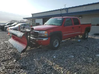 2005 GMC Sierra 2500HD SLE z VIN 1GTHK23UX5F859558, wystawiony jako Copart lot #53138535 z przebiegiem 181 615 mil mil oraz Czysty tytuł • Clean title. Historia ofert i sprzedaży dostępna na DreamBid. Obrazek 1.