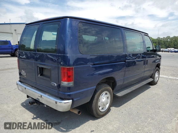 2008 Ford Econoline Passenger XL z VIN 1FBNE31L08DA48608, wystawiony jako Copart lot #58500125 z przebiegiem 177 915 mil mil oraz Szkoda całkowita • Salvage title. Historia ofert i sprzedaży dostępna na DreamBid. Obrazek 3.