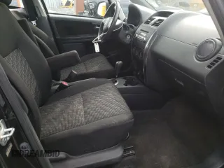 2009 Suzuki SX4 Man AWD with VIN JS2YB413896205014, listed as a Copart auction lot 48791235 with 237,353 mi miles and Non Repairable. Bid and sale history available at carsss.com. Image 5.