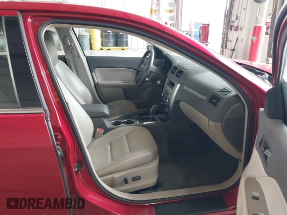 2012 Ford Fusion Hybrid с VIN 3FADP0L34CR176501, выставлен на аукционе IAAI как лот 42239687 с пробегом 86 648 миль миль и . История ставок и продаж доступна на DreamBid. Изображение 5.