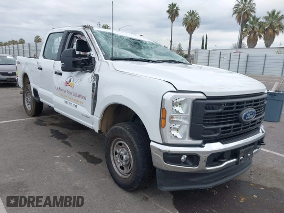 2024 Ford F-250 XL with VIN 1FT7W2BA5REE03728, listed as a IAAI auction lot 41872062 with 21,112 mi miles and . Bid and sale history available at DreamBid. Image 1.