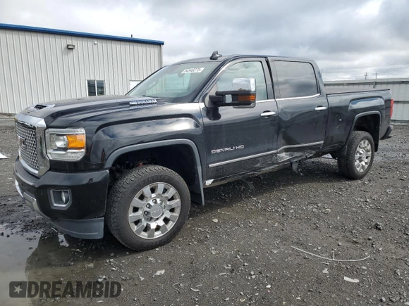 2017 GMC Sierra 2500HD Denali z VIN 1GT12UEY0HF114366, wystawiony jako Copart lot #54540275 z przebiegiem 78 066 mil mil oraz Szkoda całkowita • Salvage title. Historia ofert i sprzedaży dostępna na DreamBid. Obrazek 1.