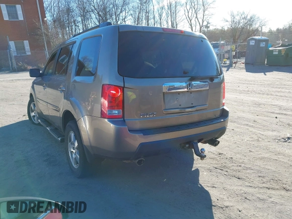 2011 Honda Pilot EX-L with VIN 5FNYF3H64BB030389, listed as a IAAI auction lot 41514251 with 100,666 mi miles and . Bid and sale history available at DreamBid. Image 3.