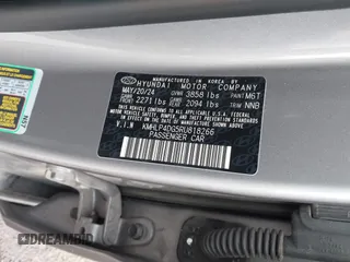 2024 Hyundai Elantra Limited z VIN KMHLP4DG5RU818266, wystawiony jako IAAI lot #42510388 z przebiegiem 21 888 mil mil oraz . Historia ofert i sprzedaży dostępna na DreamBid. Obrazek 9.