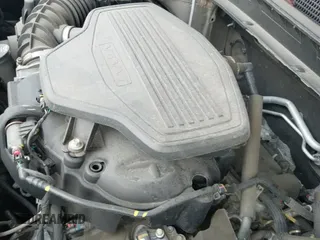 2021 Chevrolet Blazer LT z VIN 3GNKBCRS1MS506581, wystawiony jako IAAI lot #42786713 z przebiegiem 135 432 mil mil oraz . Historia ofert i sprzedaży dostępna na DreamBid. Obrazek 24.