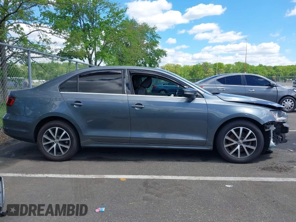 2017 Volkswagen Jetta SE with VIN 3VWDB7AJ6HM336253, listed as a IAAI auction lot 42205788 with 132,767 mi miles and . Bid and sale history available at DreamBid. Image 13.