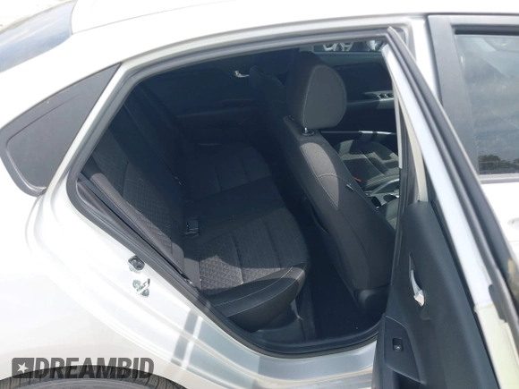 2021 Kia Rio LX with VIN 3KPA24AD1ME372886, listed as a IAAI auction lot 41876332 with 39,665 mi miles and . Bid and sale history available at DreamBid. Image 8.