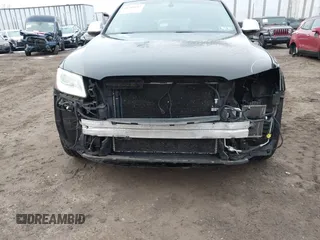 2015 Audi SQ5 Premium Plus with VIN WA1CGAFP4FA118102, listed as a IAAI auction lot 41369812 with 95,229 mi miles. Bid and sale history available at carsss.com. Image 6.