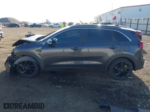 2018 Kia Niro EX with VIN KNDCC3LC4J5145574, listed as a IAAI auction lot 42131259 with 18,823 mi miles and . Bid and sale history available at DreamBid. Image 15.