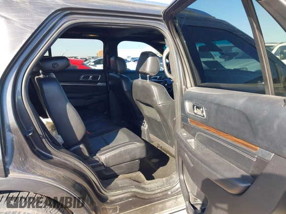 2016 Ford Explorer Limited with VIN 1FM5K7FH8GGB61814, listed as a IAAI auction lot 41044088 with 113,827 mi miles and . Bid and sale history available at DreamBid. Image 8.