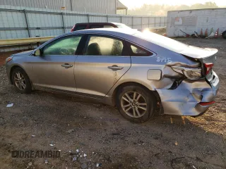 2015 Hyundai Sonata Eco z VIN 5NPE24AA9FH150330, wystawiony jako Copart lot #54132395 z przebiegiem 157 219 mil mil oraz Szkoda całkowita • Salvage title. Historia ofert i sprzedaży dostępna na DreamBid. Obrazek 2.