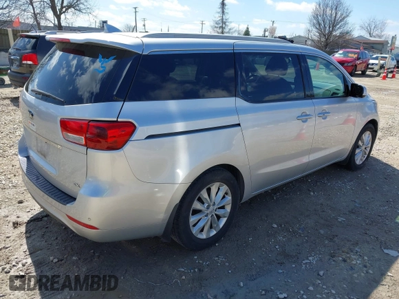 2015 Kia Sedona EX with VIN KNDMC5C11F6034996, listed as a IAAI auction lot 41861066 with 95,506 mi miles. Bid and sale history available at carsss.com. Image 4.