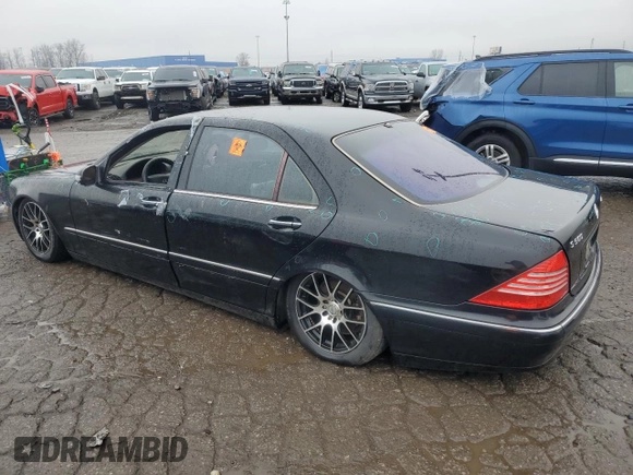 2006 Mercedes-Benz S 500 z VIN WDBNG84J66A477584, wystawiony jako Copart lot #80901574 z przebiegiem Nie podano mil oraz Czysty tytuł • Clean title. Historia ofert i sprzedaży dostępna na DreamBid. Obrazek 2.