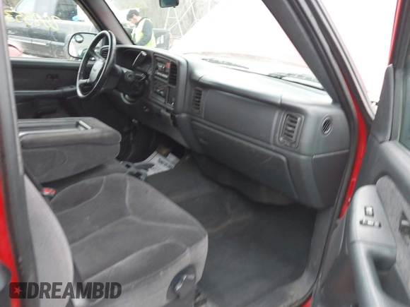 2001 GMC Sierra 1500 SLE z VIN 2GTEC19V911393178, wystawiony jako IAAI lot #41467614 z przebiegiem 208 353 mil mil oraz . Historia ofert i sprzedaży dostępna na DreamBid. Obrazek 5.