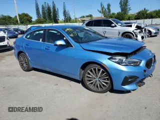 2020 BMW 2 Series 228i xDrive with VIN WBA73AK08L7F96625, listed as a Copart auction lot 72366563 with 37,279 mi miles. Bid and sale history available at carsss.com. Image 4.