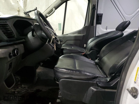 2023 Ford Transit Cargo с VIN 1FTBR2C80PKC00192, выставлен на аукционе Copart как лот 82952724 с пробегом 30 783 миль миль и Чистый • Clean title. История ставок и продаж доступна на DreamBid. Изображение 7.