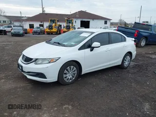 2013 Honda Civic LX z VIN 2HGFB2F5XDH569072, wystawiony jako IAAI lot #42122963 z przebiegiem 160 207 mil mil oraz . Historia ofert i sprzedaży dostępna na DreamBid. Obrazek 17.