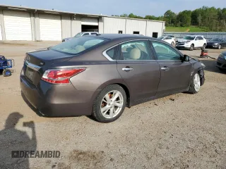 2015 Nissan Altima SV with VIN 1N4AL3AP4FC484843, listed as a Copart auction lot 52483925 with 83,713 mi miles and Salvage Title. Bid and sale history available at DreamBid. Image 3.