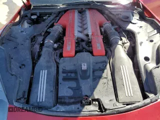 2013 Ferrari F12 z VIN ZFF74UFA7D0193622, wystawiony jako Copart lot #73031694 z przebiegiem Nie podano mil oraz Szkody całkowita. Historia ofert i sprzedaży dostępna na DreamBid. Obrazek 12.