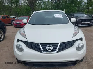 2014 Nissan Juke SV with VIN JN8AF5MR5ET362070, listed as a IAAI auction lot 42176294 with 101,489 mi miles and . Bid and sale history available at carsss.com. Image 6.