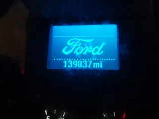 2016 Ford Transit Cargo с VIN 1FTYE1ZM0GKA25625, выставлен на аукционе IAAI как лот 42597057 с пробегом 139 037 миль миль и . История ставок и продаж доступна на DreamBid. Изображение 16.