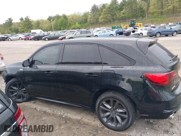 2019 Acura MDX Technology with VIN 5J8YD4H03KL025724, listed as a IAAI auction lot 39401800 with 66,988 mi miles and . Bid and sale history available at DreamBid. Image 14.
