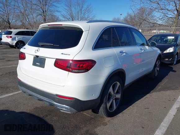 2020 Mercedes-Benz GLC 300 z VIN WDC0G8EB4LF716707, wystawiony jako IAAI lot #41695111 z przebiegiem 27 715 mil mil oraz . Historia ofert i sprzedaży dostępna na DreamBid. Obrazek 4.
