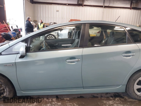 2014 Toyota Prius Four with VIN JTDKN3DU7E1762994, listed as a IAAI auction lot 41914921 with 66,844 mi miles. Bid and sale history available at carsss.com. Image 15.