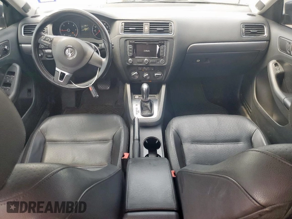 2014 Volkswagen Jetta TDI w/Premium/Nav with VIN 3VWLL7AJ7EM385112, listed as a Copart auction lot 58063295 with 169,683 mi miles and Salvage title. Bid and sale history available at DreamBid. Image 8.
