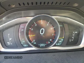 2015 Volvo S60 T5 Drive-E Platinum with VIN YV140MFD2F1313163, listed as a Copart auction lot 59935724 with 97,714 mi miles and Salvage Title. Bid and sale history available at carsss.com. Image 9.