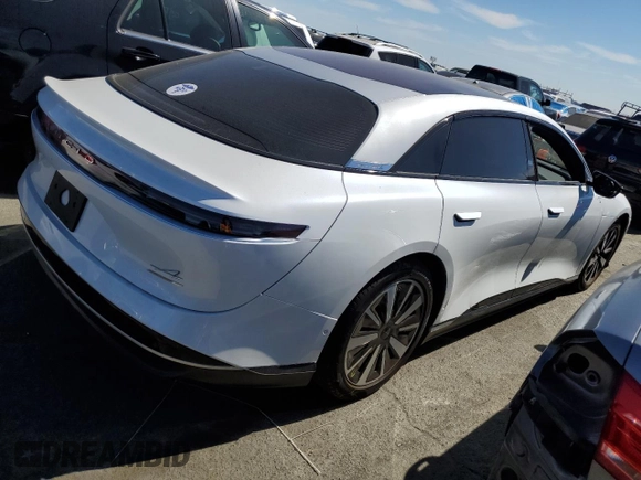 2023 Lucid Air Grand Touring z VIN 50EA1GBA5PA009888, wystawiony jako Copart lot #64742124 z przebiegiem 9311 mil mil oraz Szkody całkowita. Historia ofert i sprzedaży dostępna na DreamBid. Obrazek 3.