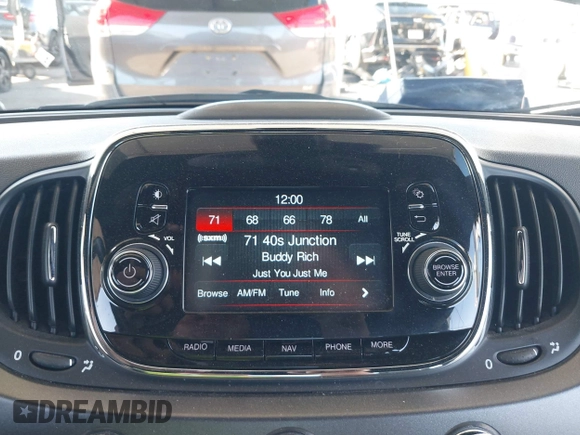 2018 FIAT 500e with VIN 3C3CFFGE7JT377434, listed as a IAAI auction lot 41670411 with 30,593 mi miles. Bid and sale history available at carsss.com. Image 18.
