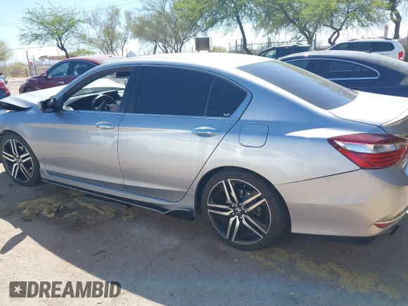 2016 Honda Accord Sport z VIN 1HGCR2F55GA104359, wystawiony jako IAAI lot #42153846 z przebiegiem 116 961 mil mil oraz . Historia ofert i sprzedaży dostępna na DreamBid. Obrazek 15.