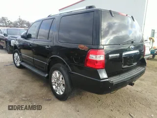 2011 Ford Expedition Limited with VIN 1FMJU1K55BEF12362, listed as a IAAI auction lot 41513405 with 152,574 mi miles. Bid and sale history available at carsss.com. Image 3.