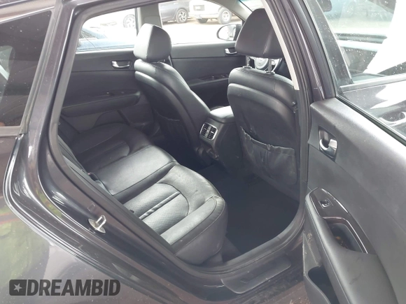2017 Kia Optima EX with VIN 5XXGU4L36HG125627, listed as a IAAI auction lot 41949580 with 123,548 mi miles. Bid and sale history available at carsss.com. Image 8.