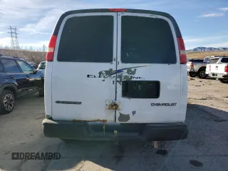 2006 Chevrolet Express Cargo Van with VIN 1GCGG25V061150767, listed as a Copart auction lot 83772754 with Not Provided miles and Non Repairable. Bid and sale history available at carsss.com. Image 6.