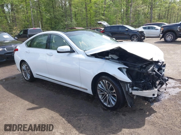 2015 Hyundai Genesis 3.8L with VIN KMHGN4JE0FU055255, listed as a IAAI auction lot 42123154 with 48,130 mi miles and . Bid and sale history available at DreamBid. Image 1.