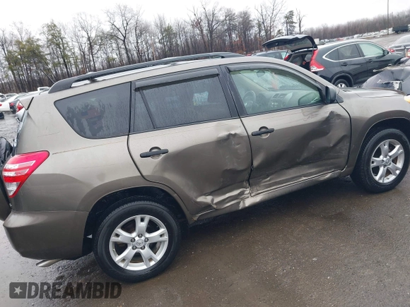 2011 Toyota RAV4 with VIN JTMBK4DV0B5099585, listed as a IAAI auction lot 41502571 with 162,850 mi miles. Bid and sale history available at carsss.com. Image 6.