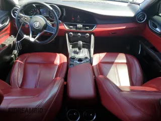 2019 Alfa Romeo Giulia с VIN ZARFAMAN3K7600293, выставлен на аукционе Copart как лот 59115595 с пробегом 66 261 миль миль и Списание • Salvage title. История ставок и продаж доступна на DreamBid. Изображение 8.