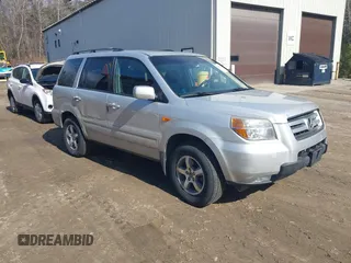 2008 Honda Pilot EX-L with VIN 5FNYF18568B027479, listed as a IAAI auction lot 41820222 with 202,416 mi miles. Bid and sale history available at carsss.com. Image 1.