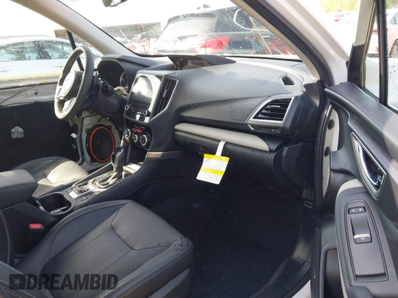 2022 Subaru Forester Limited with VIN JF2SKAPC3NH435825, listed as a IAAI auction lot 42080762 with 43,682 mi miles and . Bid and sale history available at DreamBid. Image 5.