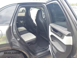 2025 Porsche Cayenne with VIN WP1AM2AY7SDA27408, listed as a IAAI auction lot 42462860 with 2,910 mi miles and . Bid and sale history available at DreamBid. Image 8.