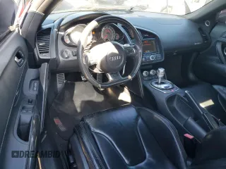 2011 Audi R8 z VIN WUASUAFG9BN002572, wystawiony jako Copart lot #47427785 z przebiegiem 51 113 mil mil oraz Szkoda całkowita • Salvage title. Historia ofert i sprzedaży dostępna na DreamBid. Obrazek 8.