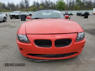 2005 BMW Z4 2.5i z VIN 4USBT33505LS56955, wystawiony jako Copart lot #56021245 z przebiegiem 112 859 mil mil oraz Tytuł czysty. Historia ofert i sprzedaży dostępna na DreamBid. Obrazek 5.