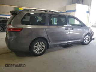 2015 Toyota Sienna XLE z VIN 5TDYK3DC5FS577227, wystawiony jako Copart lot #41766745 z przebiegiem 261 917 mil mil oraz Szkoda całkowita • Salvage title. Historia ofert i sprzedaży dostępna na DreamBid. Obrazek 3.